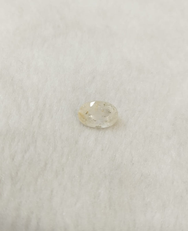 Natural Sri Lankan Yellow Sapphire 4.87 Carat / 5.41 Ratti Oval Mixed Cut loose gemstone