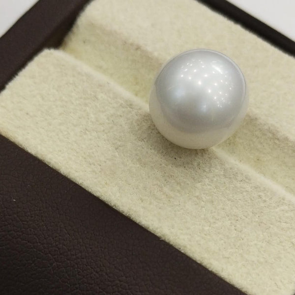 Natural South Sea Pearl – A Symbol of Elegance & Purity Summary No IGCDKBAJ42610 image 1