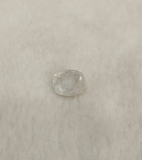 Natural Sri Lankan Yellow Sapphire 4.00 Carat / 4.44 Ratti Cushion Mixed Cut loose gemstone
