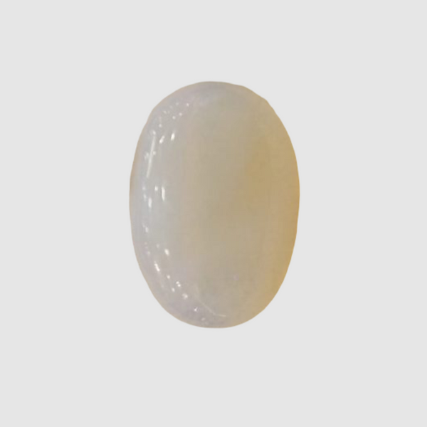 Natural White Opal 4.28 Ratti| Oval Cabochone | Certified No. IGCDKBAJ42935 image 1