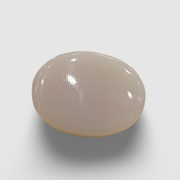 Natural White Opal 7.17 Ratti| Oval Cabochone | Certified No. IGCDKBAJ43028 image 0