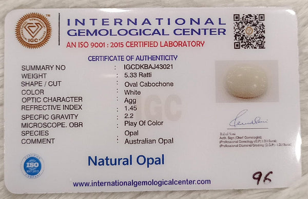 Natural White Opal 5.33 Ratti| Oval Cabochone| Certified No. IGCDKBAJ43021 image 2
