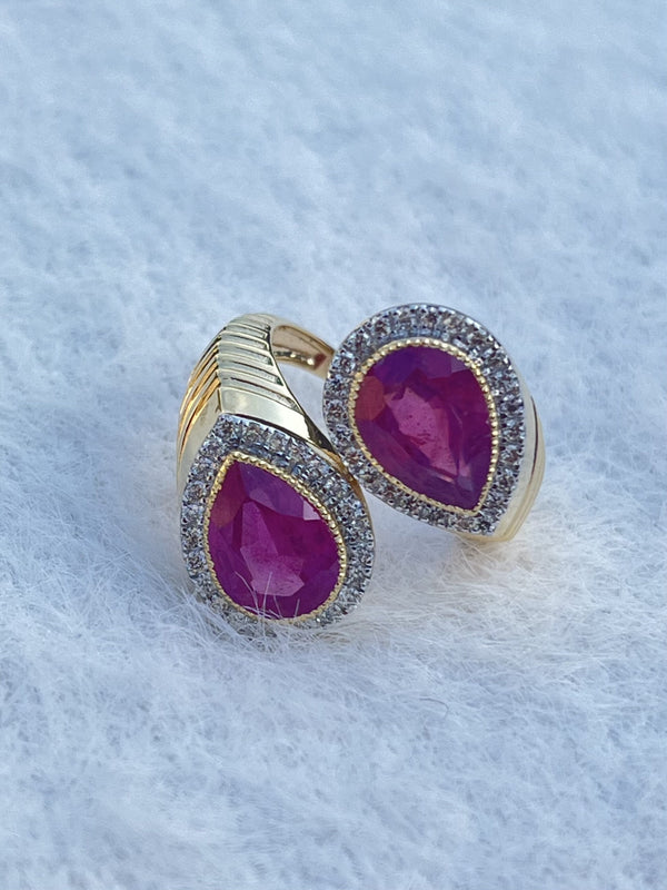 Stunning Natural Pear Shape Ruby & Diamond Ring in 14K Gold image 0