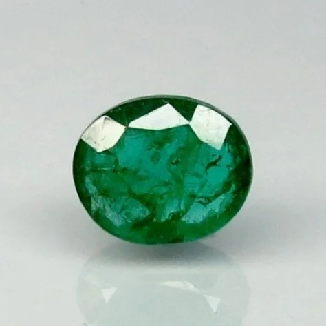 Natural Emerald 5.52 Ratti | Govt. Lab Certified | Oval Mixed Cut image 0