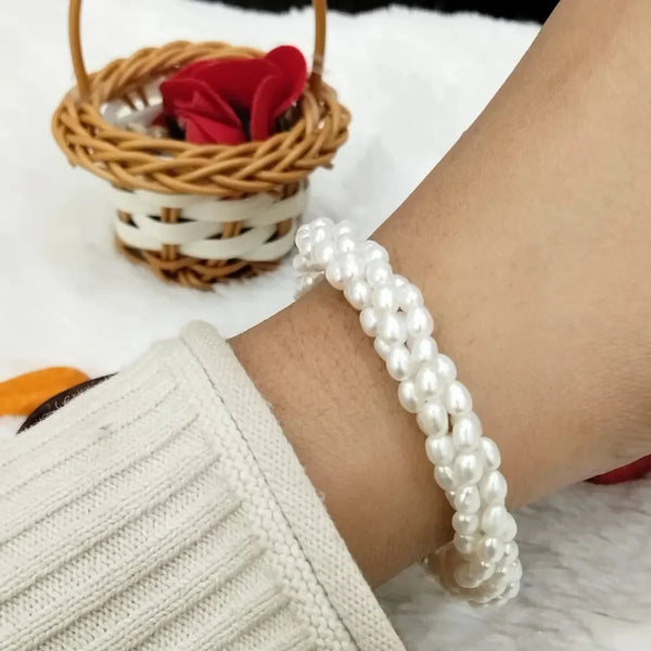 White pearl (Moti) bracelet for calm and emotional balance – Tushar Gems