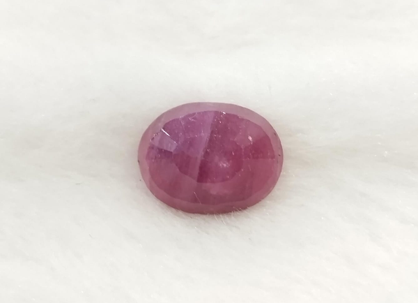 Natural Ruby | Oval Cut | IGC Certified No.: IGCDKBAJ44815 image 0