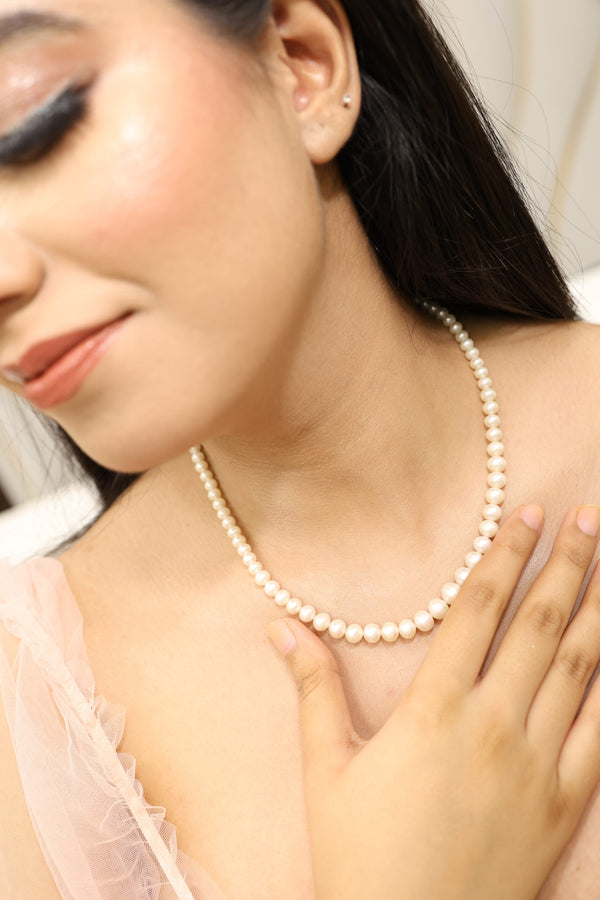 Natural Pearl Graduation Nackale 048 image 1