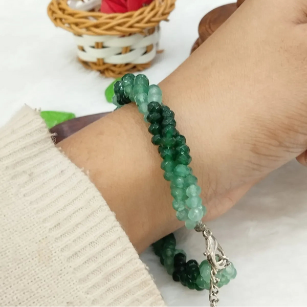 Green semi-shaded emerald bead bracelet – Tushar Gems