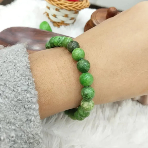 Natural green jade bead bracelet for emotional balance – Tushar Gems