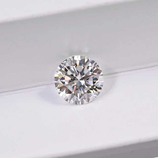 5 Carat Cubic Zirconia: An Exquisite Gemstone for Every Occasion image 1