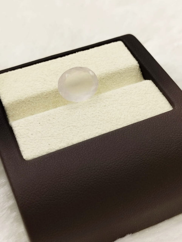 6.33 Ratti Natural Rose Quartz: The Gemstone of Love and Healing image 1