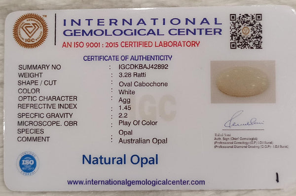 Natural White Opal 3.28 Ratti| Oval Cabochone | Certified No. IGCDKBAJ42892 image 2