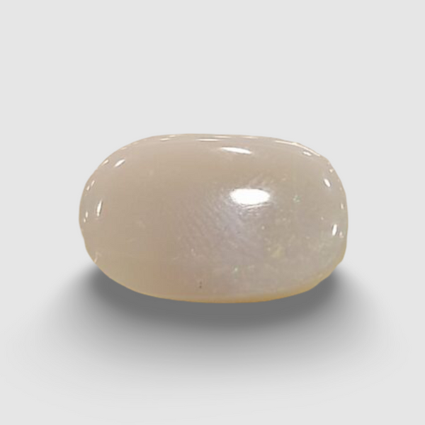 Natural White Opal 4.22 Ratti| Oval Cabochone | Certified No. IGCDKBAJ42951 image 0