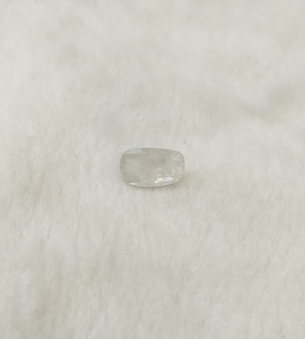 Natural Sri Lankan Yellow Sapphire 3.95 Carat / 4.39 Ratti Cushion Mixed Cut loose gemstone