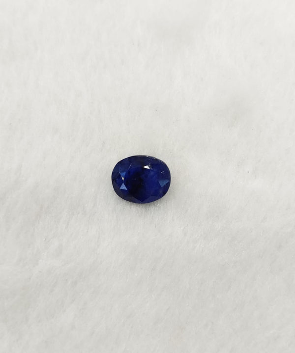 Natural Indian Blue Sapphire 5.85 Carat / 6.50 Ratti Oval Mixed Cut loose gemstone