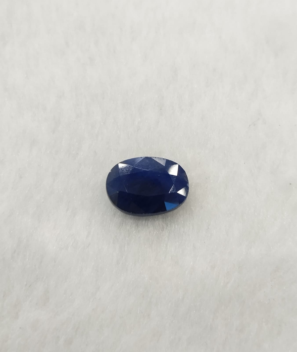 Natural Indian Blue Sapphire 7.65 Carat / 8.50 Ratti Oval Mixed Cut loose gemstone