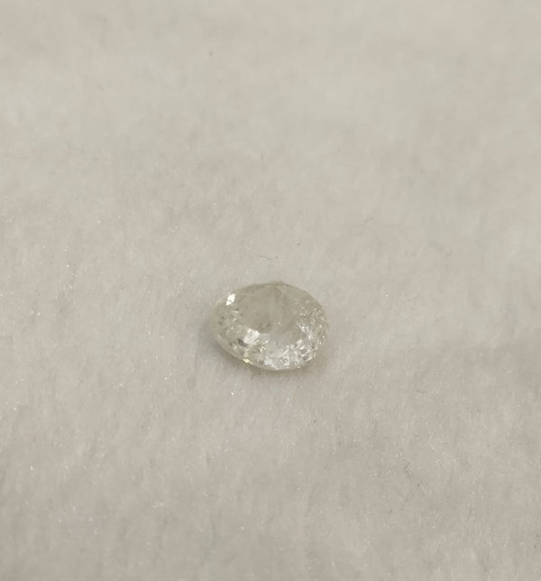 Natural Sri Lankan Yellow Sapphire 4.70 Carat / 5.22 Ratti Oval Mixed Cut loose gemstone