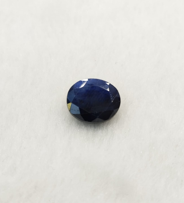 Natural Indian Blue Sapphire 8.50 Carat / 9.44 Ratti Oval Mixed Cut loose gemstone