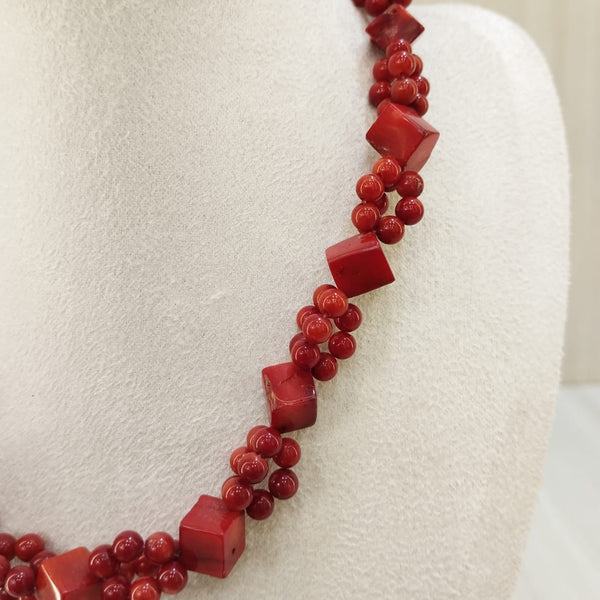 coral square shape single line necklace 010 image 1