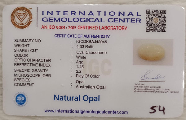 Natural White Opal 4.33 Ratti| Oval Cabochone | Certified No. IGCDKBAJ42945 image 2