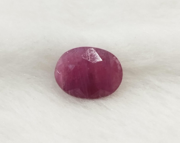 Natural Ruby | Oval Cut | IGC Certified No.: IGCDKBAJ44815 image 1