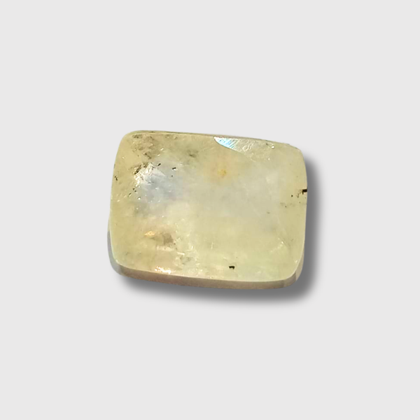 Natural Sri Lankan Yellow Sapphire 5.75 Carat / 6.38 Ratti Cushion Mixed Cut loose gemstone