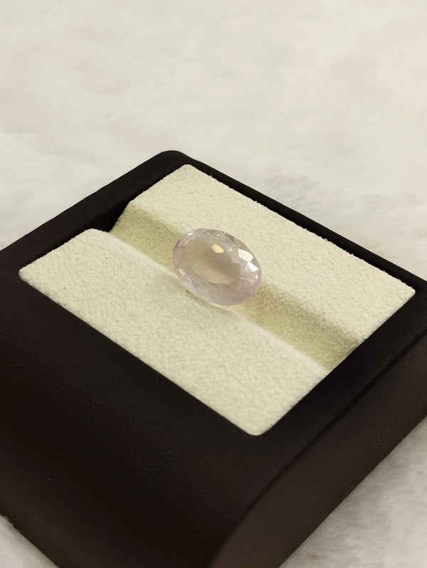 5.33 Ratti Natural Rose Quartz: A Stone of Love and Healing image 2