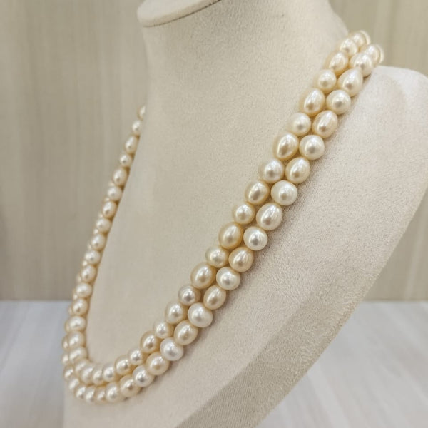 The Natural Pearl Double-Line Oval & Round Shape Necklace: A Timeless Classic with Modern Flair image 1