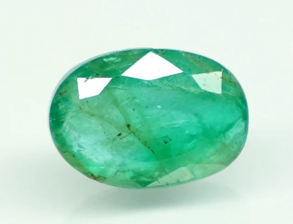 Natural Emerald 3.98 ct oval mixed cut loose gemstone, green, IIGJ certified report no. 13439D54834