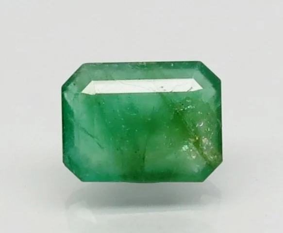 Natural Emerald 6.54 ct octagon step cut loose gemstone, green, IIGJ certified report no. 6938D27097