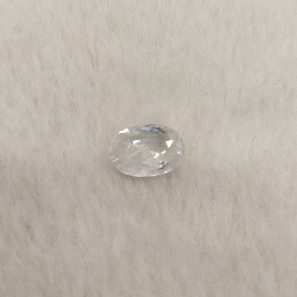 Natural White Sapphire 5.11 Ratti oval loose gemstone - Tushar Gems
