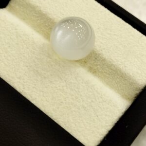 Natural Moonstone: A Gem of Tranquility and Intuition