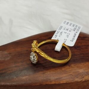Kisna 14K Gold Natural Diamond Ring – 0.14 Ct of Elegant Sparkle