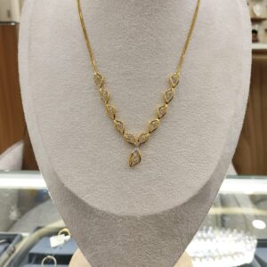 Elegant Diamond Mangalsutra in 14K Gold – 0.17 Carat