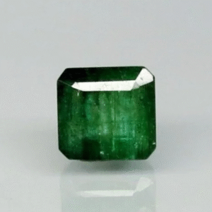 9.19 Ratti Natural Emerald with Govt. Lab Certificate
